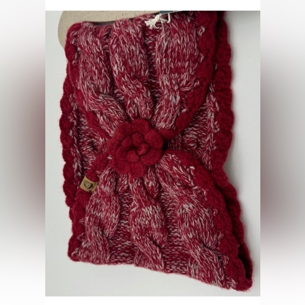 Acorn Emry Neck Scarf Wrap Chunky Crochet Cable Knit Winter Wool Blend Warmer - Picture 2 of 6